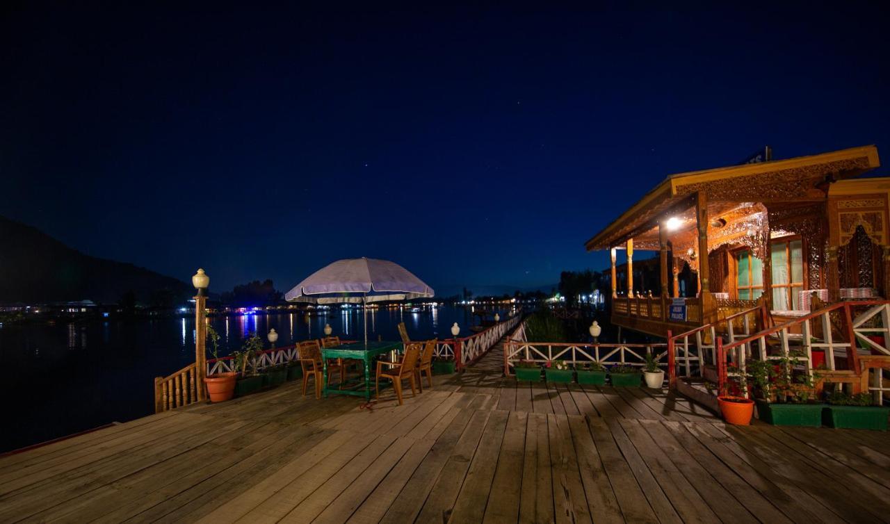 Kolu Group Of Houseboats Hotel Srinagar  Luaran gambar