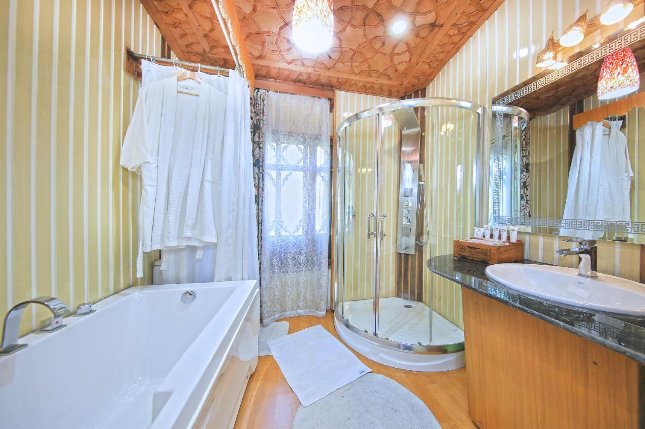Kolu Group Of Houseboats Hotel Srinagar  Luaran gambar