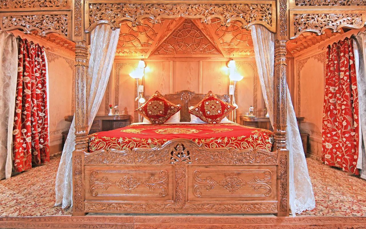 Kolu Group Of Houseboats Hotel Srinagar  Luaran gambar