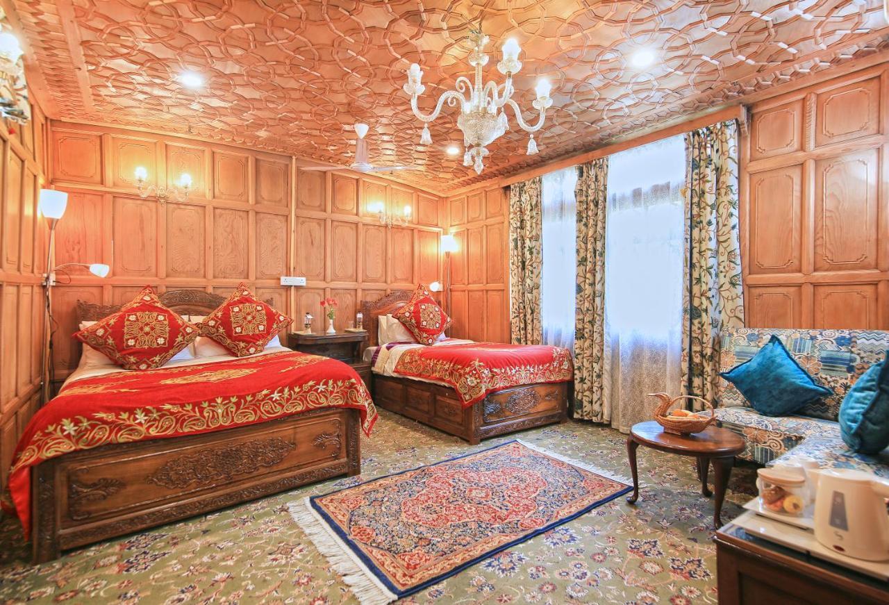 Kolu Group Of Houseboats Hotel Srinagar  Luaran gambar